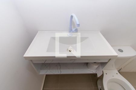 Banheiro de casa para alugar com 1 quarto, 50m² em Chácara Belenzinho, São Paulo