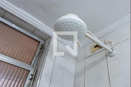 Chuveiro de apartamento para alugar com 2 quartos, 61m² em Boqueirão, Santos