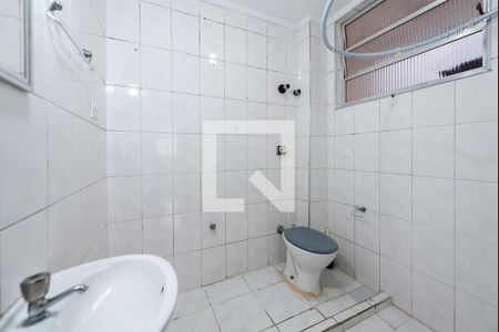 Banheiro de apartamento para alugar com 2 quartos, 61m² em Boqueirão, Santos