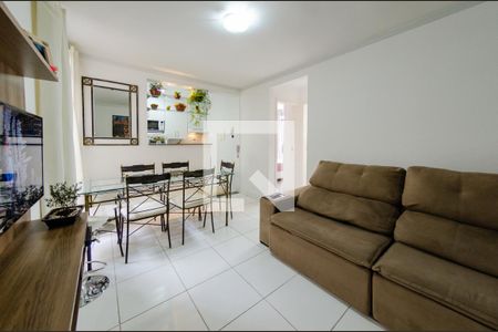 Sala de apartamento à venda com 2 quartos, 45m² em Cinquentenário, Belo Horizonte