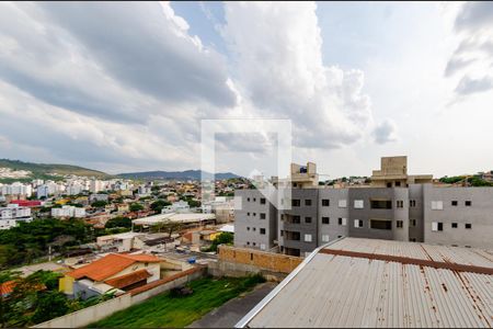 Vista do Quarto 1 de apartamento à venda com 2 quartos, 45m² em Cinquentenário, Belo Horizonte