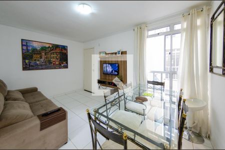 Sala de apartamento à venda com 2 quartos, 45m² em Cinquentenário, Belo Horizonte