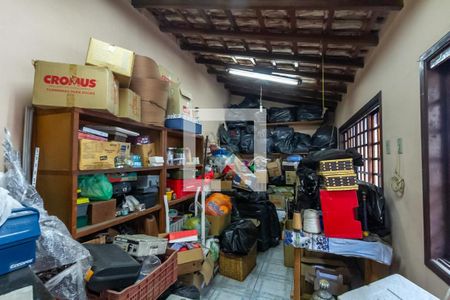 Casa à venda com 210m², 3 quartos e 2 vagasQuarto de Serviço