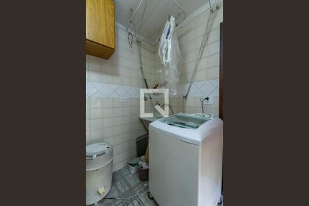 Casa à venda com 210m², 3 quartos e 2 vagasÁrea de Serviço