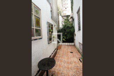 Casa à venda com 200m², 3 quartos e sem vagaQuintal