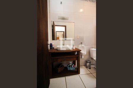 Casa à venda com 200m², 3 quartos e sem vagaBanheiro 1