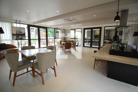 Apartamento para alugar com 81m², 2 quartos e 2 vagasÁrea comum - Salão de festas