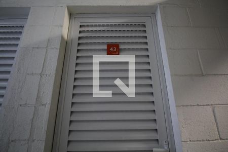 Apartamento para alugar com 81m², 2 quartos e 2 vagasDepósito