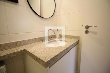 Apartamento para alugar com 81m², 2 quartos e 2 vagasBanheiro