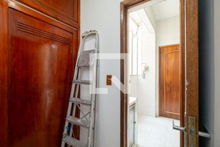Apartamento para alugar com 103m², 3 quartos e 1 vaga Apartamento para alugar com 103m², 3 quartos e 1 vagaQuarto de Serviço