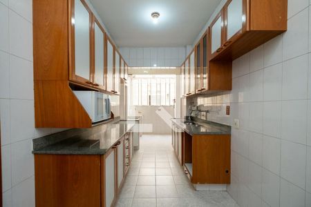 Cozinha de apartamento para alugar com 3 quartos, 103m² em Maracanã, Rio de Janeiro