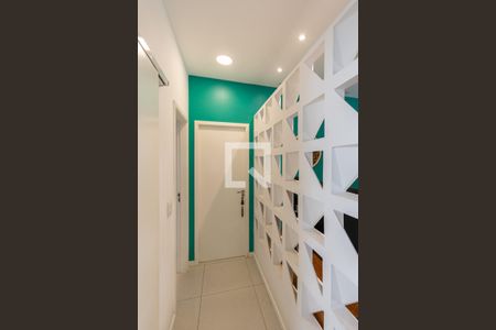 Apartamento à venda com 84m², 2 quartos e 1 vagaCorredor