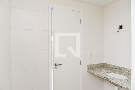 Apartamento à venda com 53m², 1 quarto e 2 vagasBanheiro da Suíte