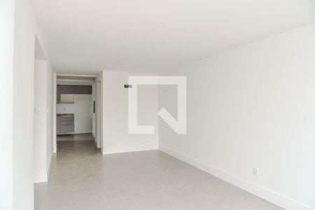 Apartamento à venda com 83m², 2 quartos e 2 vagasSala