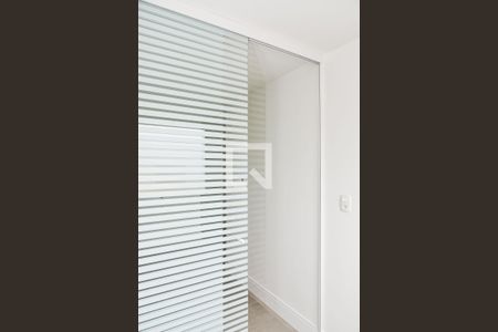 Apartamento à venda com 83m², 2 quartos e 2 vagasCozinha e Área de Serviço