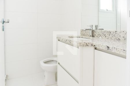 Apartamento à venda com 83m², 2 quartos e 2 vagasBanheiro da Suíte 2