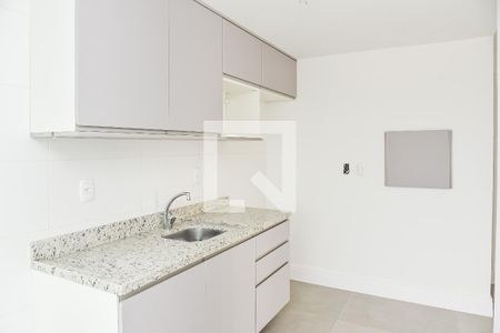 Apartamento à venda com 83m², 2 quartos e 2 vagasCozinha e Área de Serviço