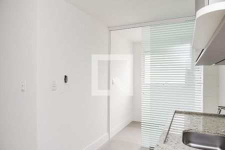 Apartamento à venda com 83m², 2 quartos e 2 vagasCozinha e Área de Serviço