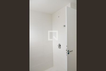 Apartamento à venda com 83m², 2 quartos e 2 vagasBanheiro da Suíte 1