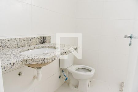 Apartamento à venda com 83m², 2 quartos e 2 vagasBanheiro da Suíte 1