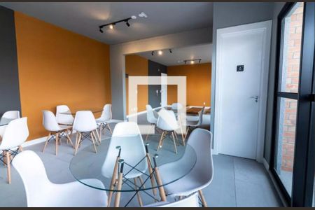 Apartamento à venda com 31m², 1 quarto e sem vagaÁrea comum 