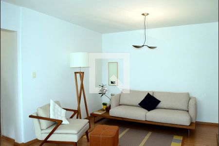 Sala de apartamento para alugar com 2 quartos, 75m² em Cerqueira César, São Paulo