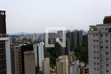 Apartamento à venda com 230m², 3 quartos e 4 vagas Apartamento à venda com 230m², 3 quartos e 4 vagasVaranda