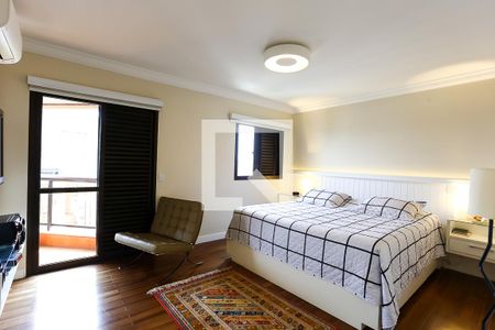 Apartamento à venda com 230m², 3 quartos e 4 vagas Apartamento à venda com 230m², 3 quartos e 4 vagassuíte 3