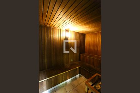 Apartamento à venda com 230m², 3 quartos e 4 vagas Apartamento à venda com 230m², 3 quartos e 4 vagassauna