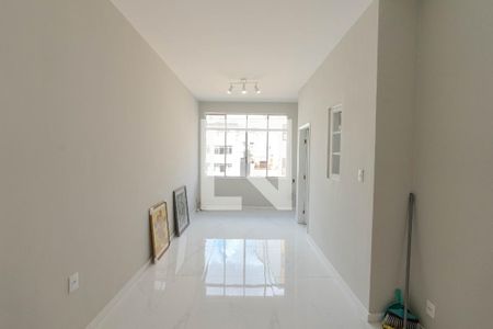 Apartamento à venda com 42m², 1 quarto e sem vaga Apartamento à venda com 42m², 1 quarto e sem vagaSala/Cozinha