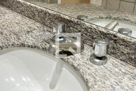 Apartamento à venda com 89m², 2 quartos e 2 vagasBanheiro