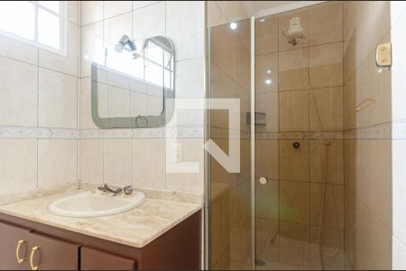 Casa para alugar com 148m², 2 quartos e 2 vagasBanheiro