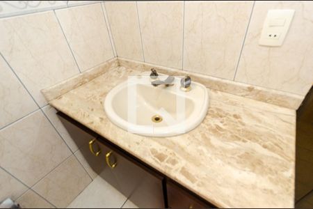 Casa para alugar com 148m², 2 quartos e 2 vagasBanheiro