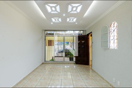 Sala de casa para alugar com 2 quartos, 148m² em Vila Zat, São Paulo