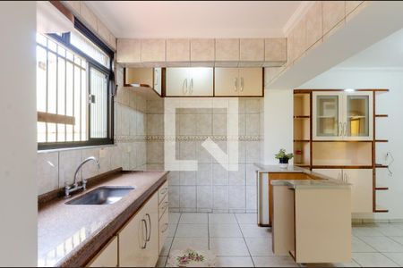 Casa para alugar com 148m², 2 quartos e 2 vagasCozinha