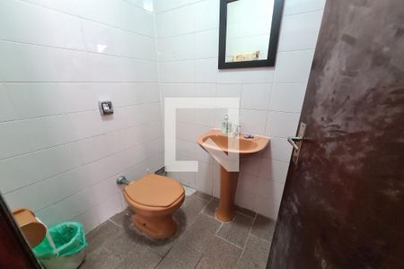Casa à venda com 300m², 4 quartos e 4 vagasBanheiro do Quarto 2