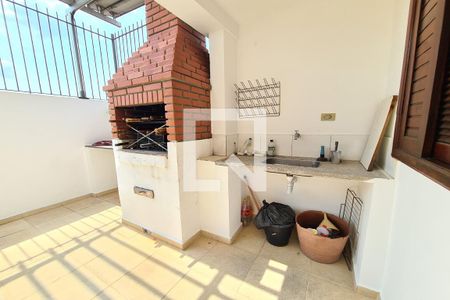 Casa à venda com 300m², 4 quartos e 4 vagasChurrasqueira