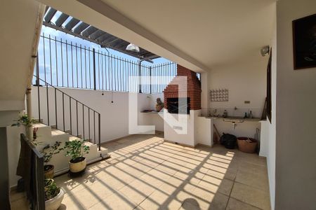 Casa à venda com 300m², 4 quartos e 4 vagasChurrasqueira