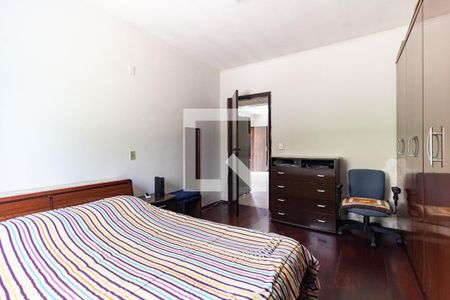 Casa à venda com 400m², 3 quartos e 6 vagas Casa à venda com 400m², 3 quartos e 6 vagasQuarto 3