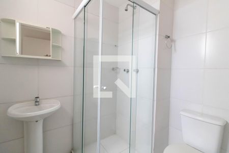Apartamento para alugar com 80m², 3 quartos e 1 vaga Apartamento para alugar com 80m², 3 quartos e 1 vagaBanheiro da Suíte