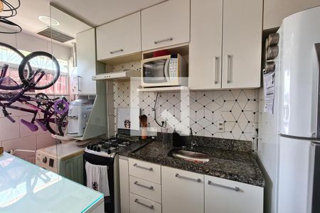Cozinha de apartamento à venda com 2 quartos, 47m² em Engenho de Dentro, Rio de Janeiro