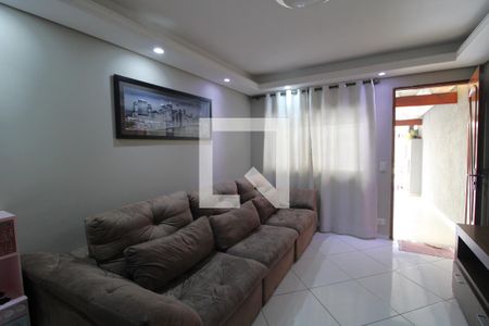 Sala de casa de condomínio à venda com 2 quartos, 104m² em Pedreira, São Paulo