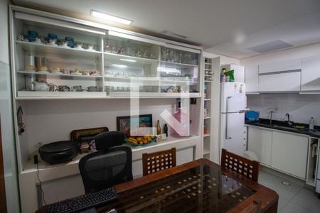 Casa de condomínio à venda com 68m², 2 quartos e 1 vagaCozinha