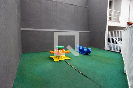 Casa de condomínio à venda com 68m², 2 quartos e 1 vagaÁrea comum / playground