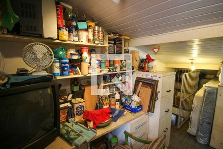 Casa de condomínio à venda com 68m², 2 quartos e 1 vagaSótão