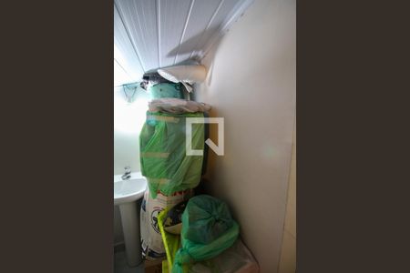 Casa de condomínio à venda com 68m², 2 quartos e 1 vagaBanheiro de serviço