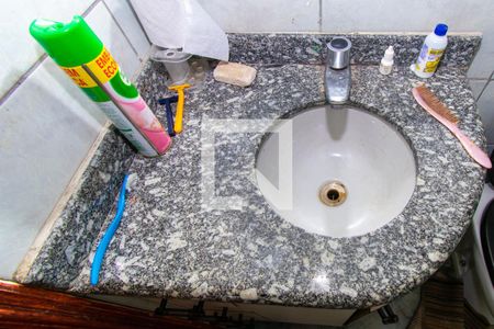 Casa para alugar com 62m², 2 quartos e 1 vaga Casa para alugar com 62m², 2 quartos e 1 vagaBanheiro