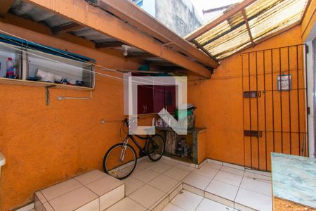 Casa para alugar com 62m², 2 quartos e 1 vaga Casa para alugar com 62m², 2 quartos e 1 vagaÁrea de Serviço e Quintal