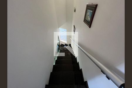 Escada de casa de condomínio à venda com 2 quartos, 64m² em Alvorada, Contagem