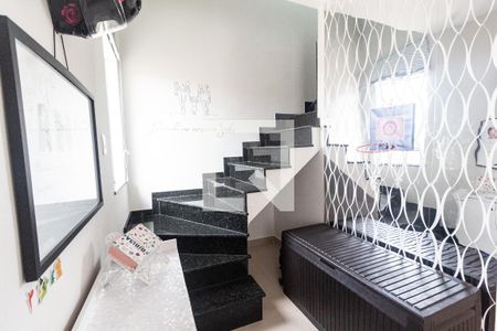 Sala de casa de condomínio para alugar com 2 quartos, 71m² em Jardim Paraíso, São Paulo